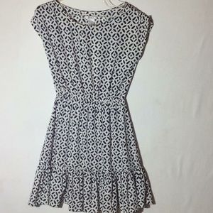 NWT PINKY SLEEVELESS DRESS